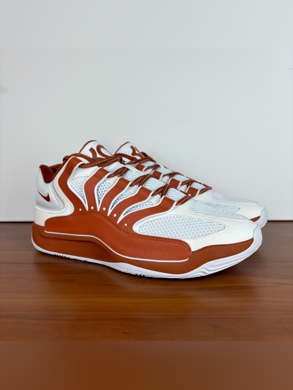 Nike KD 18 “Texas Longhorns” Basketball Shoes